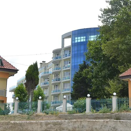 Oasis Laguna *